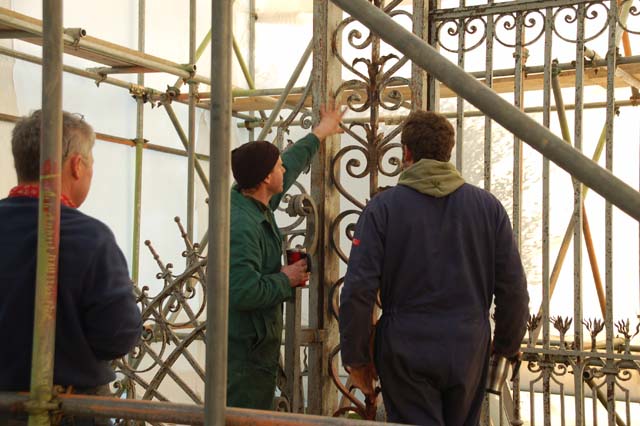 Blacksmith, Hand forged, Design, Ironwork, Forge, Wrought Ironwork, Hot Forged, Blacksmithing, Tijou, Petworth, Petworth House, Jean Tijou, Petworth Gates, Brawn and Downing