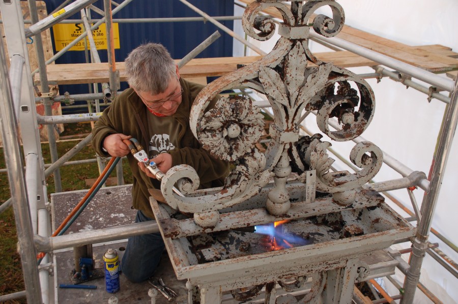 Blacksmith, Hand forged, Design, Ironwork, Forge, Wrought Ironwork, Hot Forged, Blacksmithing, Tijou, Petworth, Petworth House, Jean Tijou, Petworth Gates, Brawn and Downing, Mick Stanton