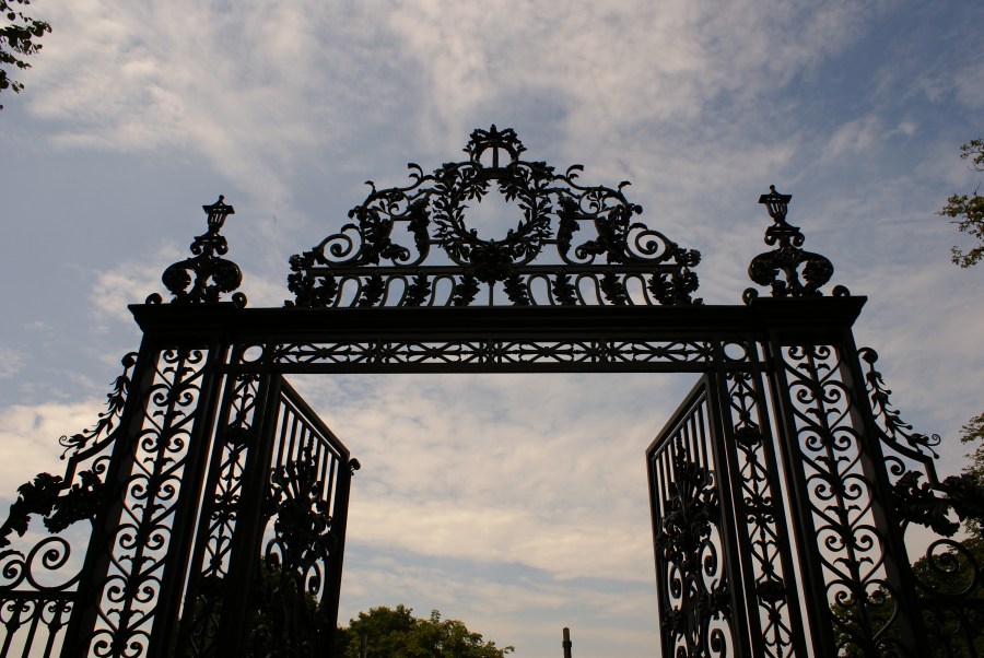 Blacksmith, Hand forged, Design, Ironwork, Forge, Wrought Ironwork, Hot Forged, Blacksmithing, Tijou, Petworth, Petworth House, Jean Tijou, Petworth Gates, Brawn and Downing